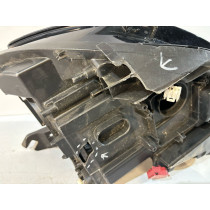 AUDI A6 C7 Predná lampa Xenon Pravá - 17455