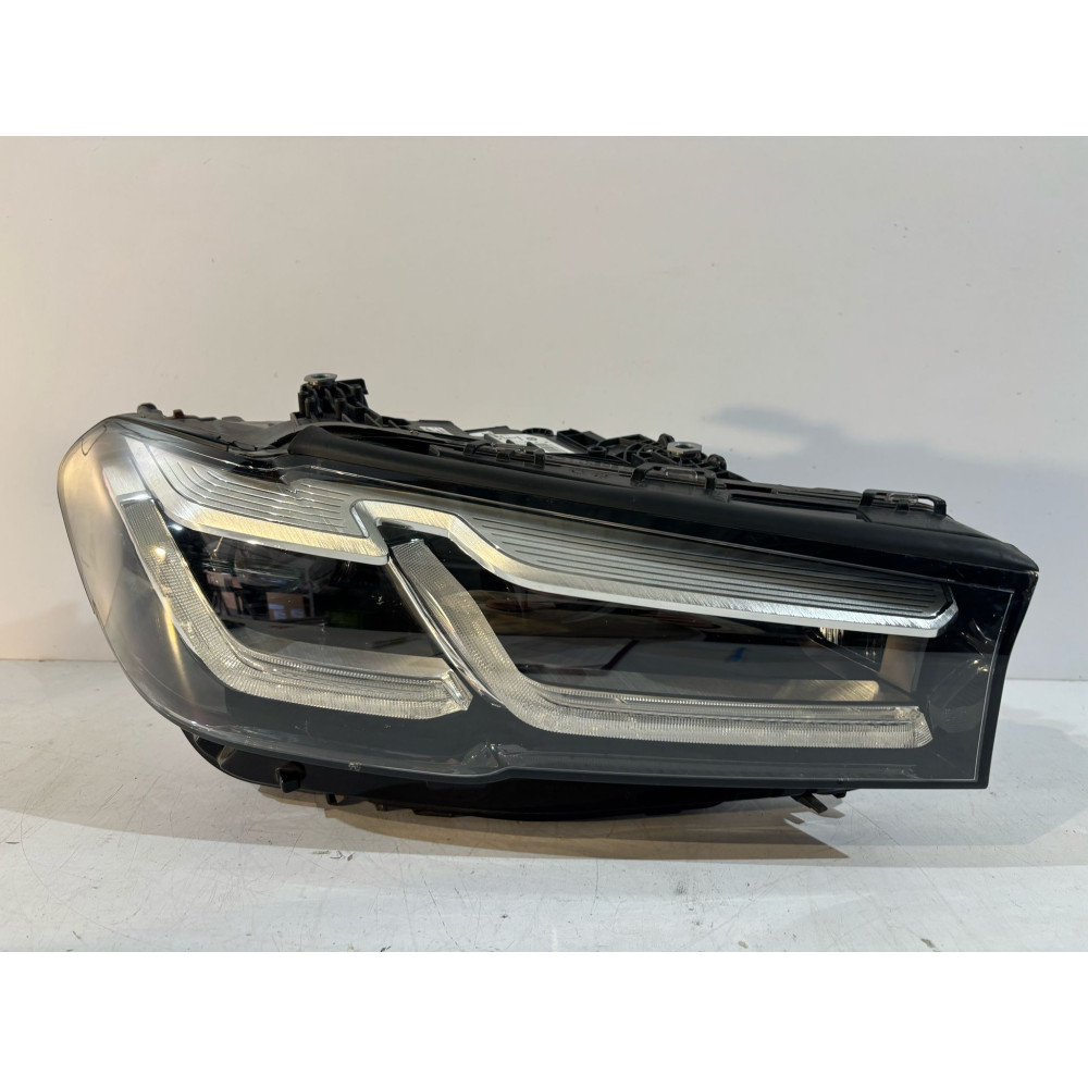 BMW 5 G30 G31 LCI Lampa Full Led Prava - 17498