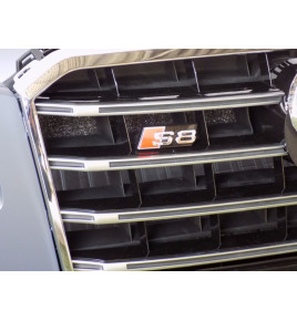 Audi A8 4H Balík S8 - 4086