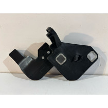 MERCEDES GLC W253 Držiak Ľavého Svetlometu - 17665