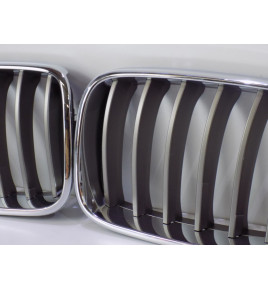 BMW X3 F25 Kompletné obličky / Gril - 4106