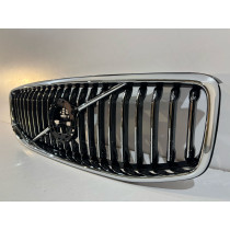 VOLVO XC60 18- Mriežka / Chladič - 17744
