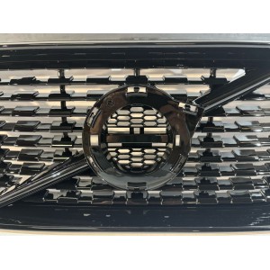 VOLVO XC90 R 16-19 Mriežka / Chladič - 17754 | mobilpol.sk