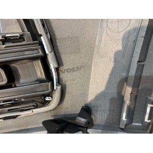 VOLVO XC90 II LIFT 21-24 Predný nárazník - 18086 | mobilpol.sk