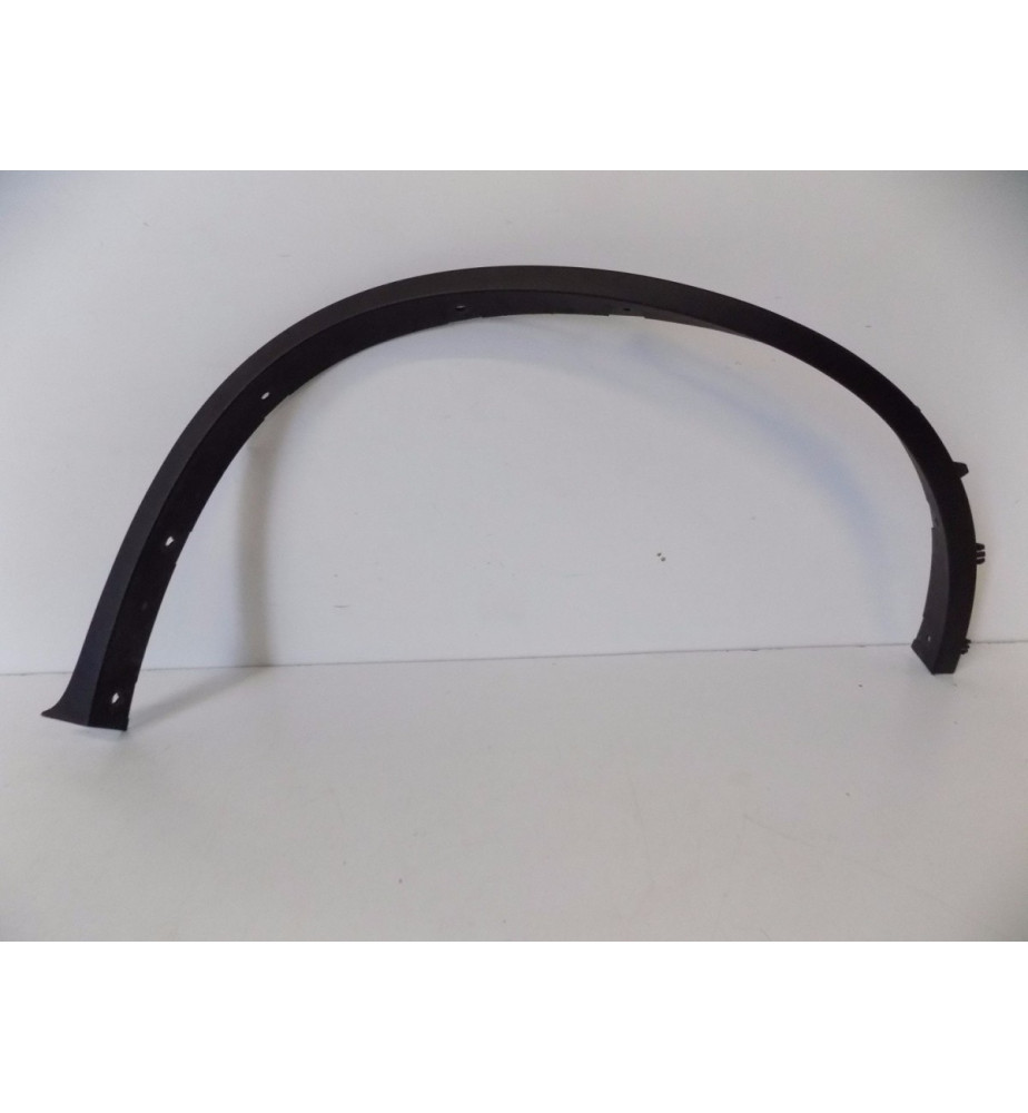 BMW E71- Lišta nadkolia R, predná- 5908