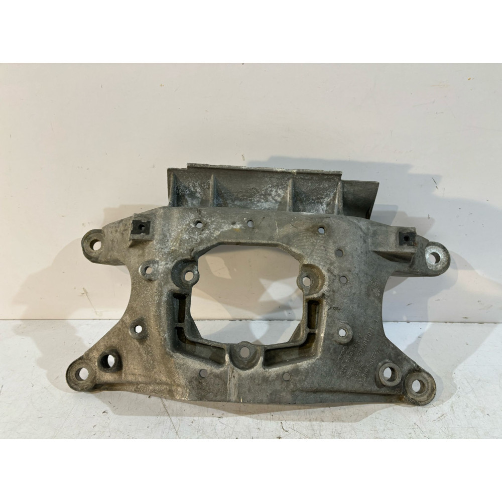 AUDI A4 B8 A5 8T Držák prevodovky - 16917