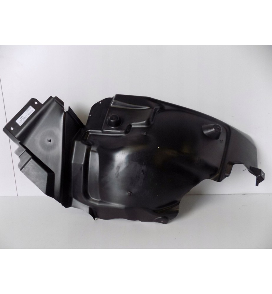 Mercedes E trieda W213 predné ľavé blatník - 3101