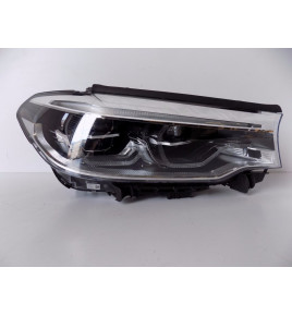 BMW 5 G30 Lampa Adaptive...