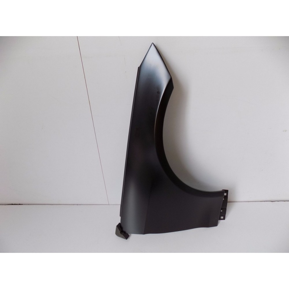 Mercedes W207 Predný blatník pravý - 4151