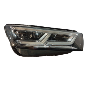 Audi Q5 80A Lampa przednia...
