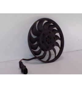 Audi A8 D3 Chladič Ventilátor - 6121