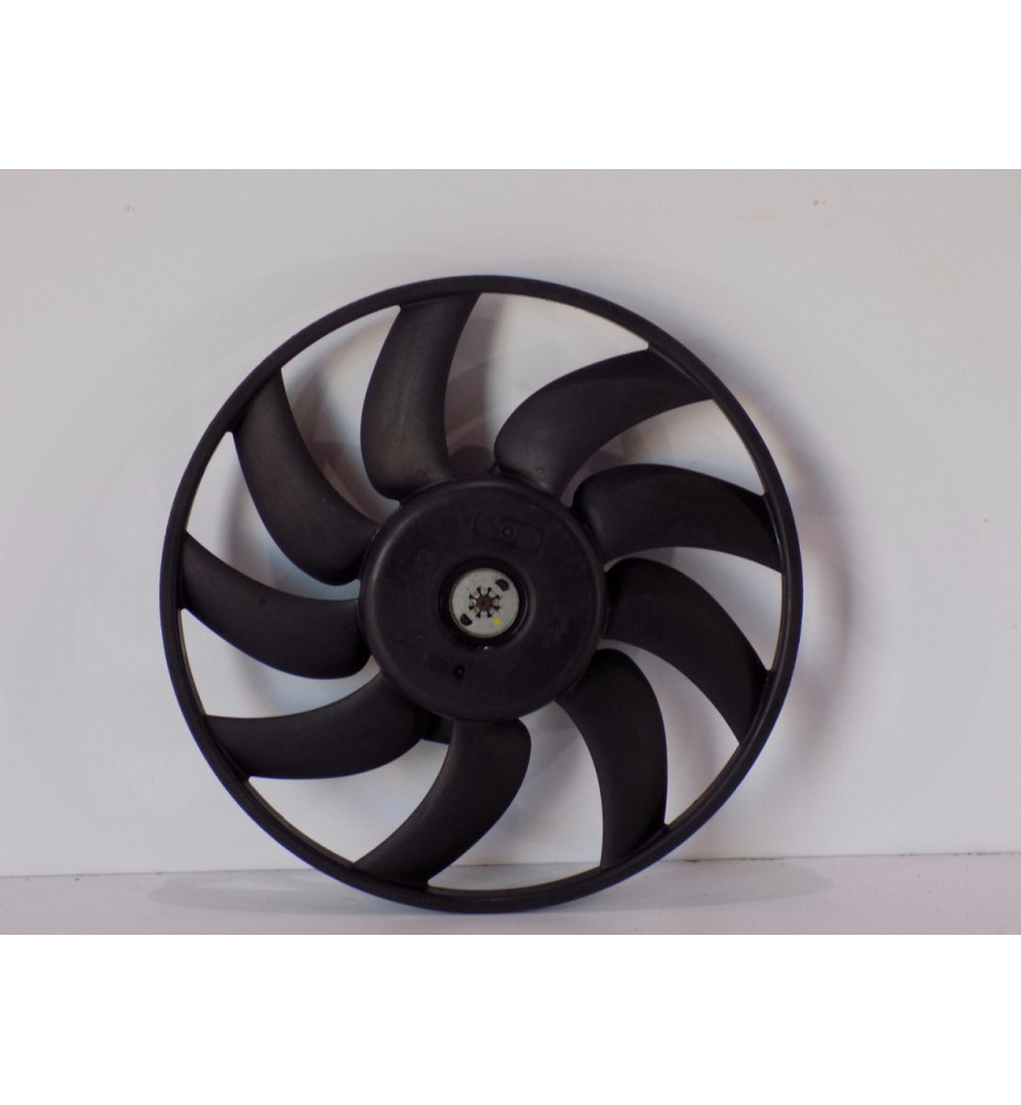 Audi A4 Quattro Ventilátor Chladiča M - 6124