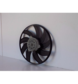 Audi A4 Quattro Ventilátor Chladiča M - 6124