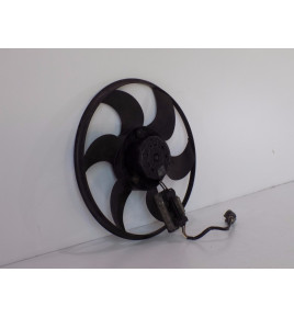 BMW 3 E46 Chladiaci ventilátor - 6133