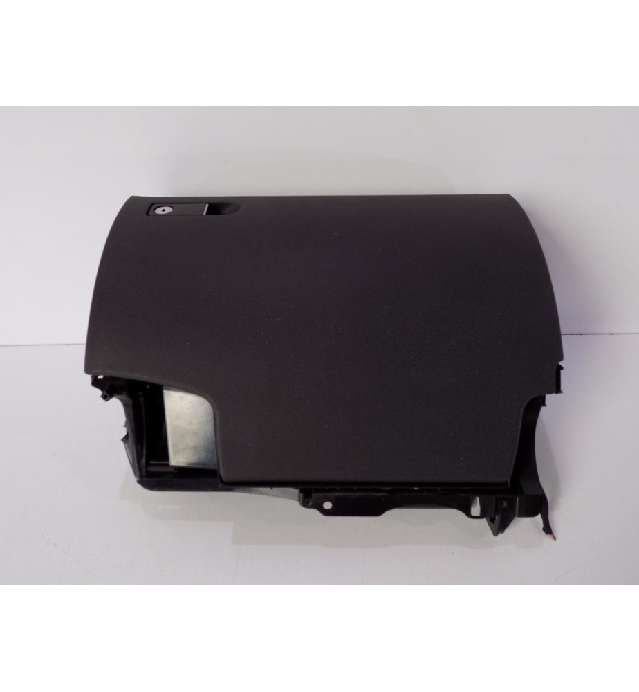 Mercedes W204 Trieda C Odkladací priestor pre spolujazdca - 6179