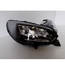 Peugeot 208 LCI Komplet Svetiel Led L / R - 6244