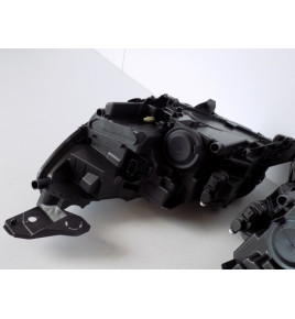 Peugeot 208 LCI Komplet Svetiel Led L / R - 6244