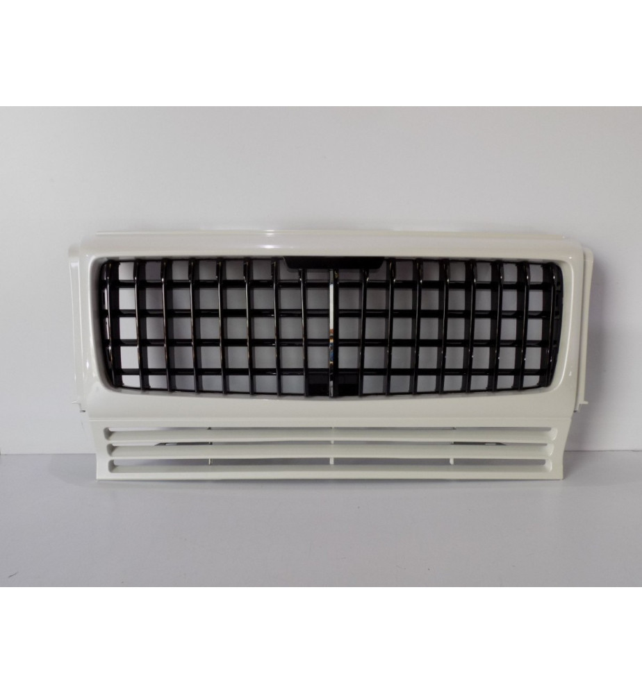 Mercedes W463 Maska / Gril Čierny - 4169