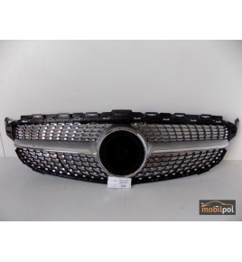 Mercedes C trieda W205...