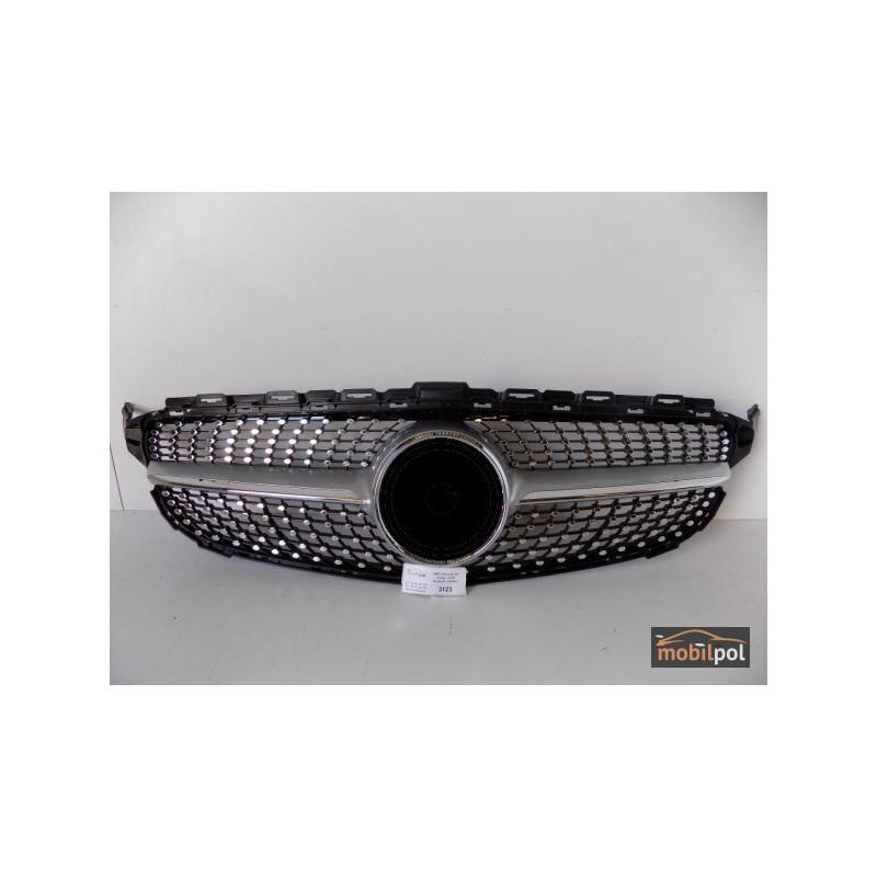 Mercedes C trieda W205 Maska/ Gril Diamond - 3123 | mobilpol.sk