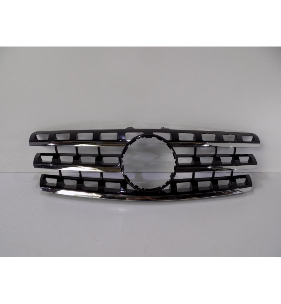 Mercedes ML W164 Maska / Gril - 4178