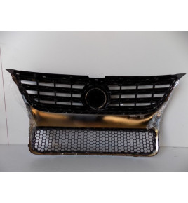 VW Touareg 7L Maska / Gril - 3143