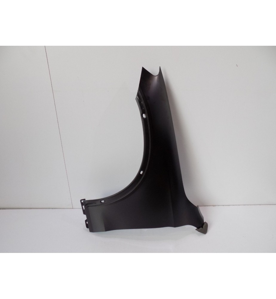 Mercedes GLC W253 Predný blatník L - 4221