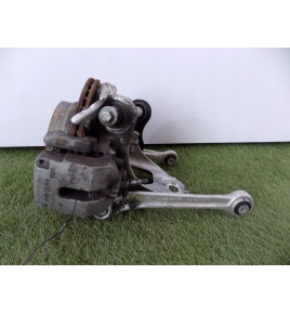 BMW X6 E71 - PRAVÁ ZÁVÈS / OCEĽOVÝ RAMENÁ