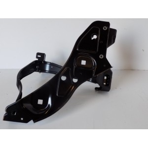 Mercedes CLS W218 LCI Oko pod lampu L - 4301 | mobilpol.sk