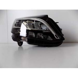 Mercedes Benz C W205 LCI LED svetlo - Pravé 6406 | mobilpol.sk