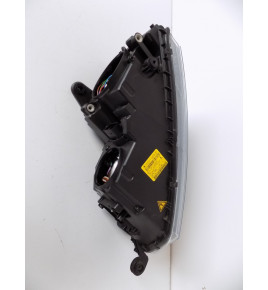 Škoda Octavia 3 Xenónová predná lampa - L 6419