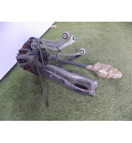 Mercedes W221 - PRAVÁ OTOČNÁ ZÁVIT / RAMENKO