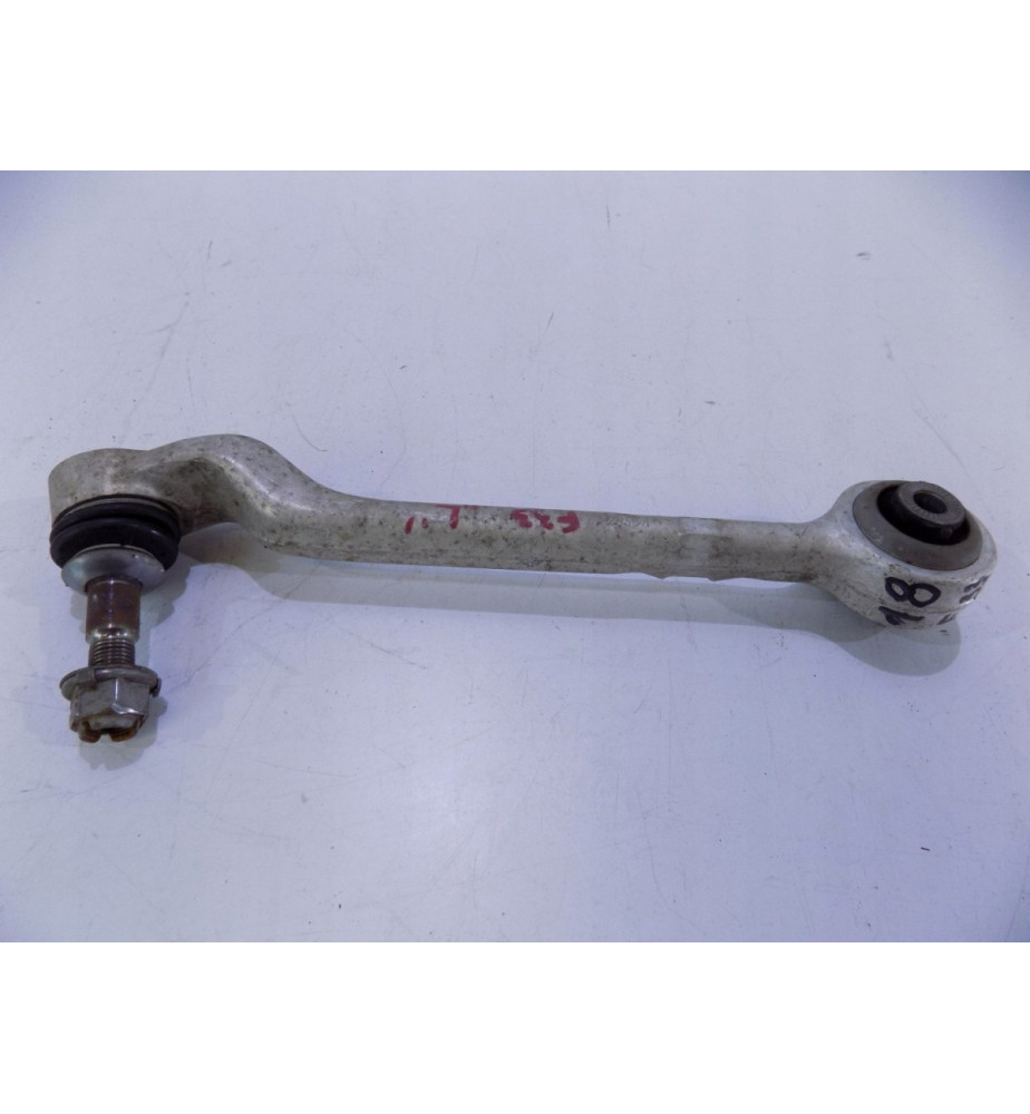 BMW 1 F20.. BMW 3 F30.. BMW 4 Ľavý predný rameno