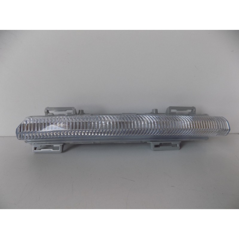 Mercedes C trieda W204 LCI Halogen Led Pravý - 4394 | mobilpol.sk