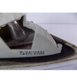 BMW 3 E90 - Lampa Zadu Dvere Pred Faceliftom Lava - 1237