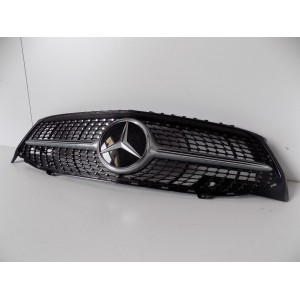 Mercedes CLA W118 Gril Diamant - 4440 | mobilpol.sk