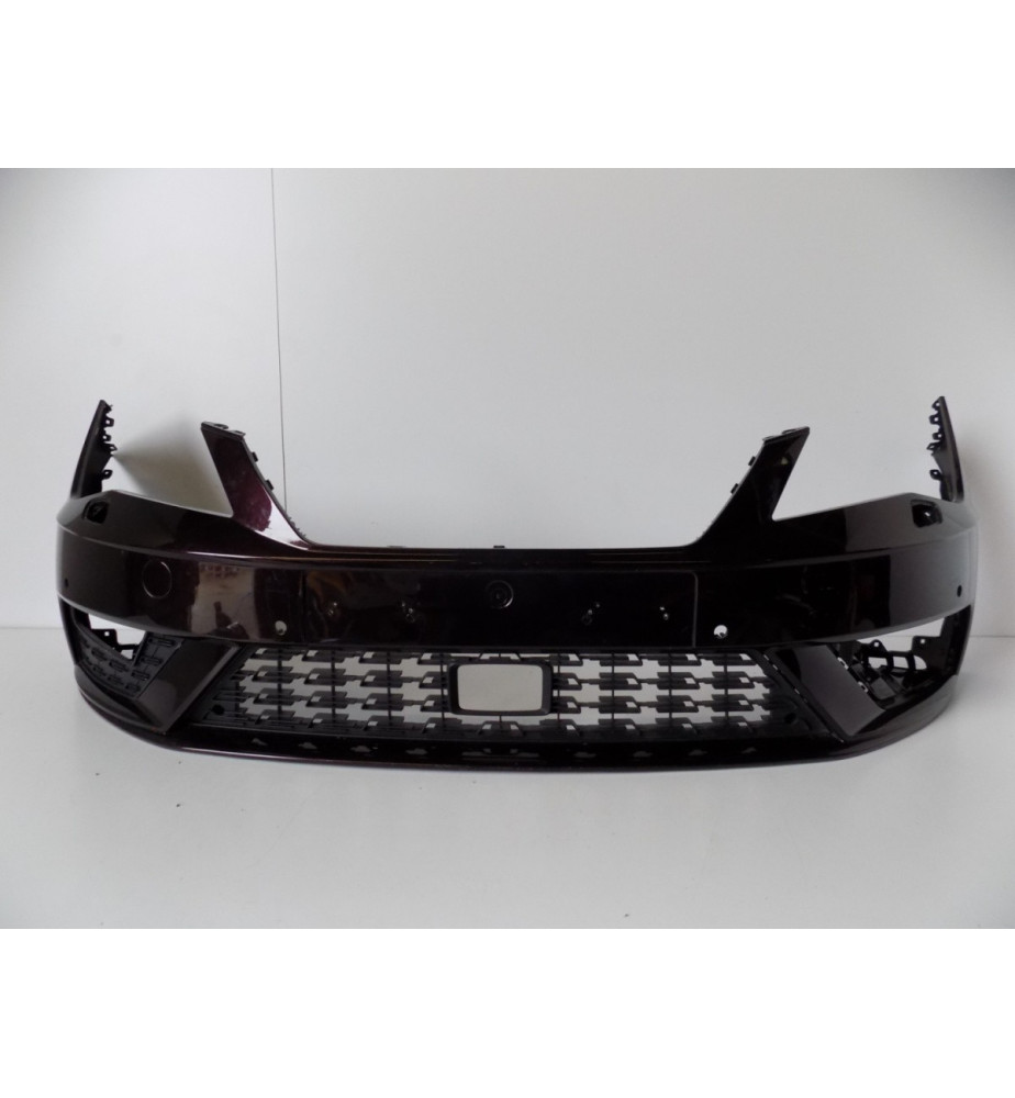 Seat Leon III LCI - Predný nárazník (čierny) - 10185