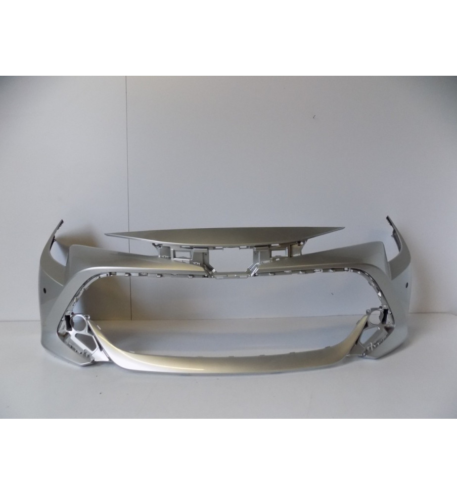 Toyota Corolla E210 Predný nárazník (strieborný) - 10313