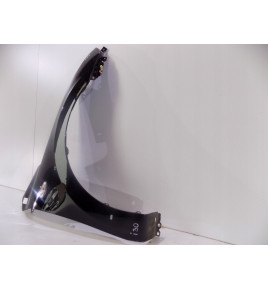 Hyundai i30 / Pravé čierne blatník