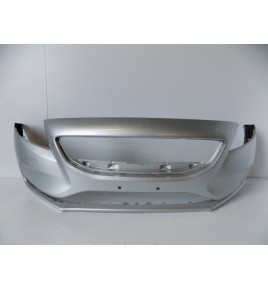 Volvo V40 Predný nárazník...