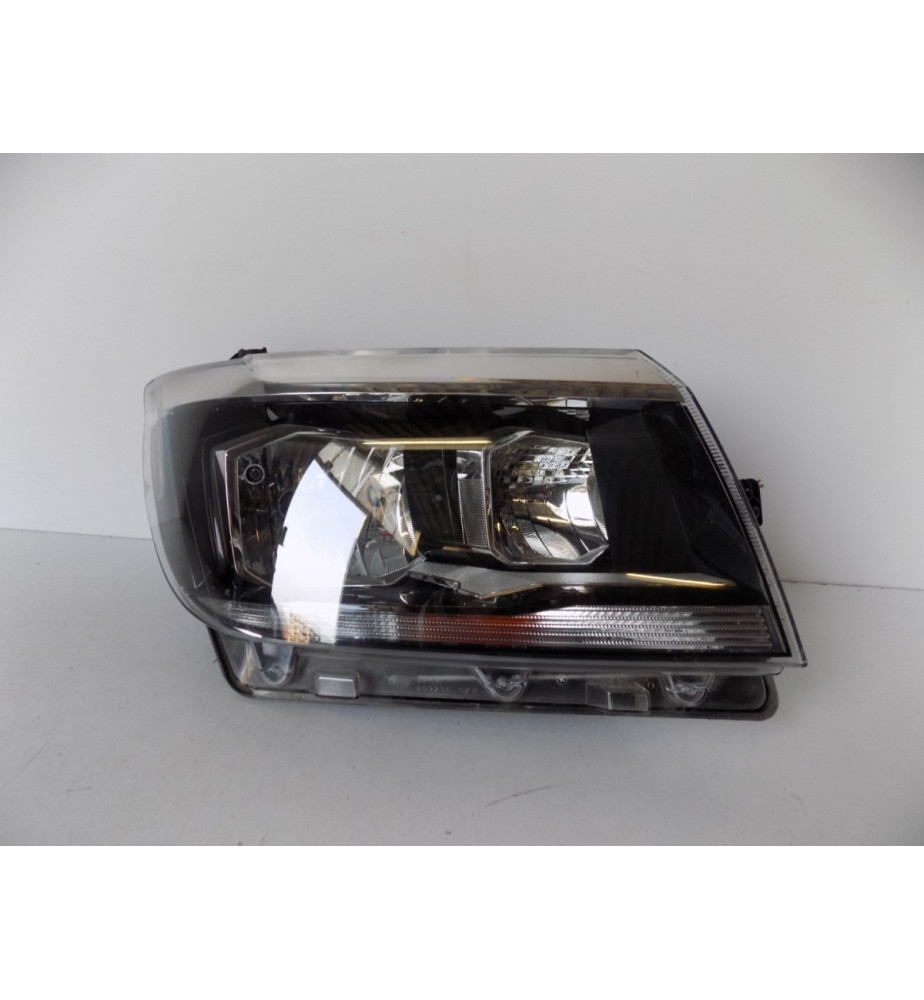 VW Crafter 2 7C1 - Predná lampa Pravá - 10454