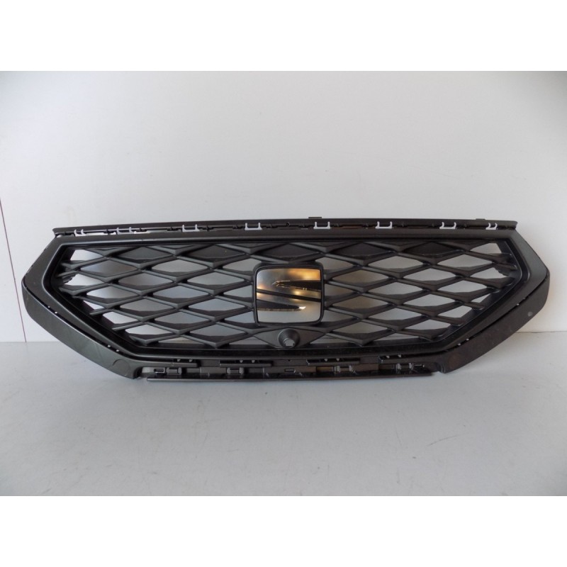 Seat Tarraco Grill / Atrapa / Kamera - 10510 | mobilpol.sk