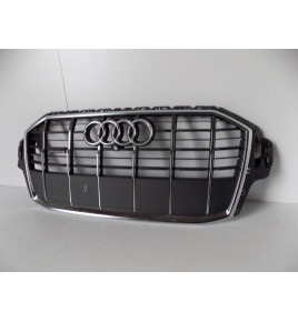 Audi Q7 4M Gril / Maskovanie / Kamera - 10527