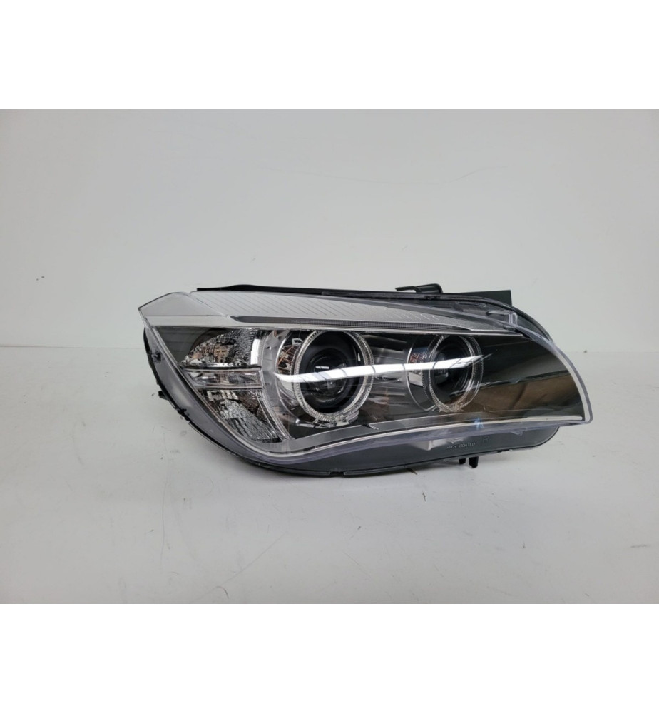 BMW X1 E84 LCI - Predné Xenonová lampa - Pravá 9996