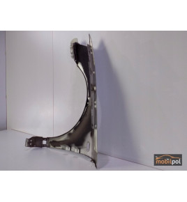 Audi A3 8P0 Pravy blatník (Strieborný) - 0650