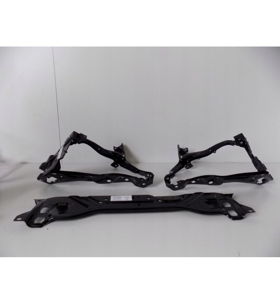 Mercedes E W212 Okulár pod lampu pravý - 3152