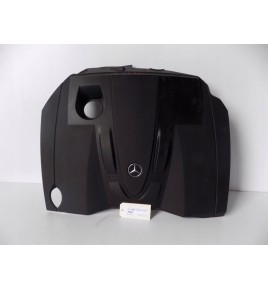 Mercedes W204 - Kryt motora...