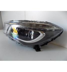 Mercedes W117 - Predná lampa Bi-Xenon L - 11021