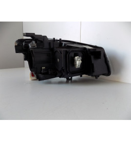 Mercedes W117 - Predná lampa Bi-Xenon L - 11021