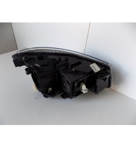 Mercedes W117 - Predná lampa Bi-Xenon L - 11021